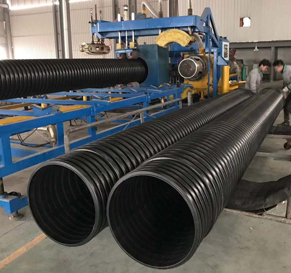 HDPE復合雙壁波紋管生產中 正8級